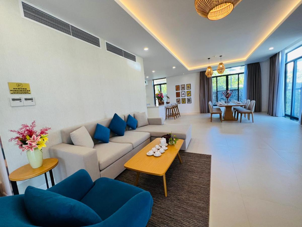 Sea View Villa In Wyndham Garden Cam Ranh Nha Trang Exterior photo